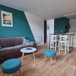 https://vacances-o-loch-studio-a-200-metres-de-la-plage-le-cap.inbrittany.com