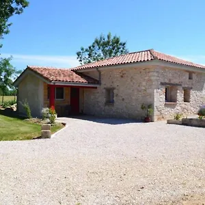 https://gite-la-metairie-basse.midi-pyreneeshotels.com