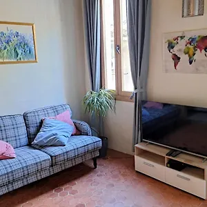 Renovated Fully Equipped Studio For 2 To 4 Pers La Ciotat