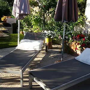 Homestay La Tuiliere, Saint-Laurent-du-Var